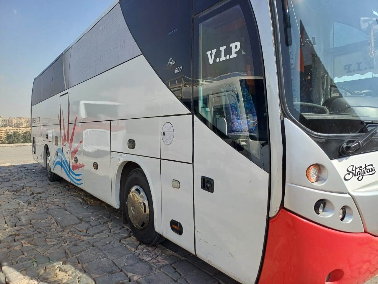 Mercedes MCV 600